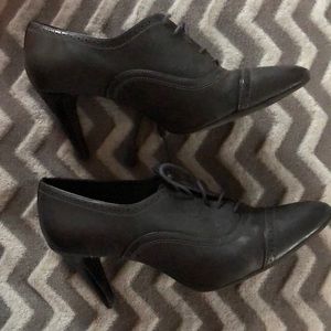 Grey Talbots oxford lace up heel